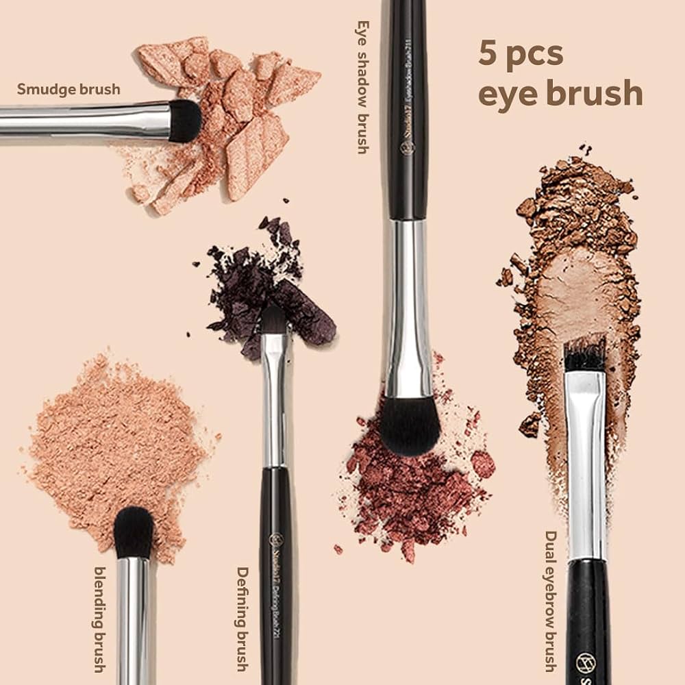 Studio 17 portable makeup brush set