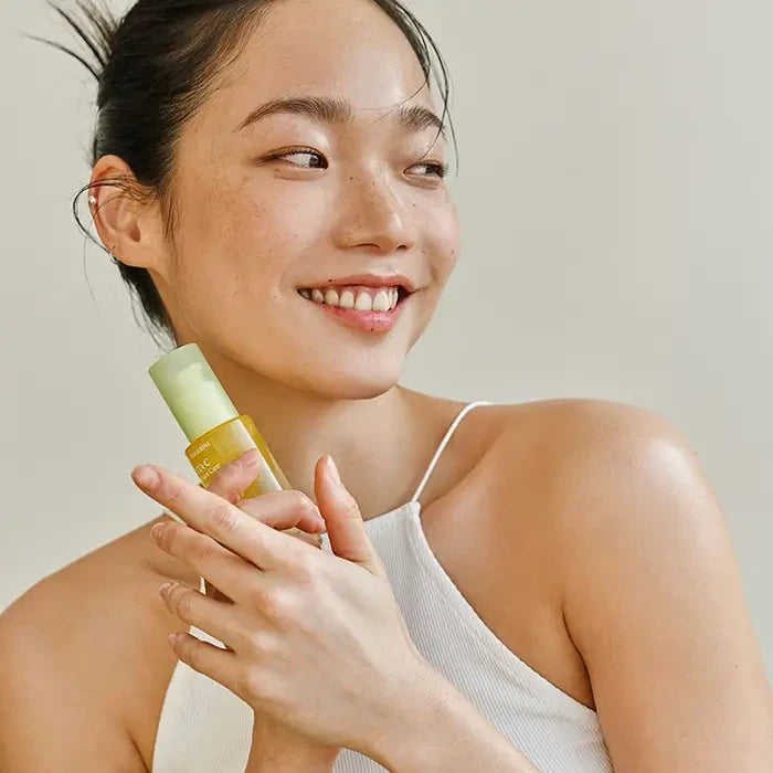 Goodal green tangerine vita-c dark spot care serum