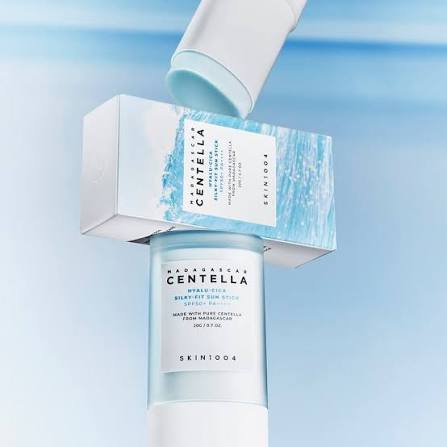 SKIN1004 Madagascar centella hyalu-cica silky-fit sun stick SPF50+ PA++++