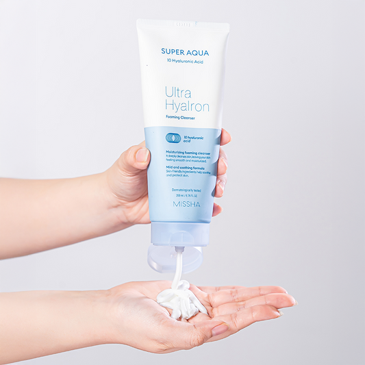 MISSHA super aqua ultra hyalron cleansing foam — imagen 2