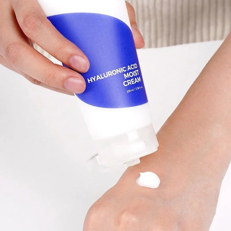 Isntree hyaluronic acid moist cream — imagen 3