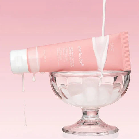 Medicube PDRN pink hyaluronic moisturizing cream