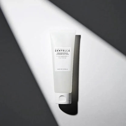 SKIN1004 Madagascar centella tone brightening cleansing gel foam